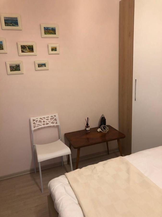 Itan'S Apartment-Lovely Guest Apartment In Center Tirana Eksteriør billede